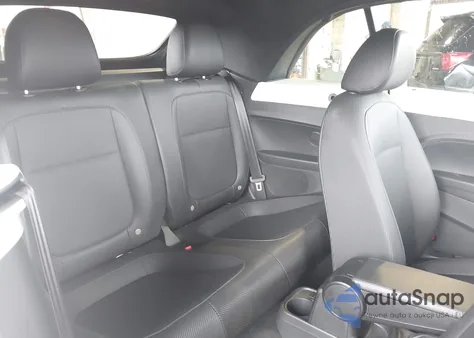 2015 Volkswagen Beetle 1.8T from USA, damaged, VIN 3VW507AT9FM808910